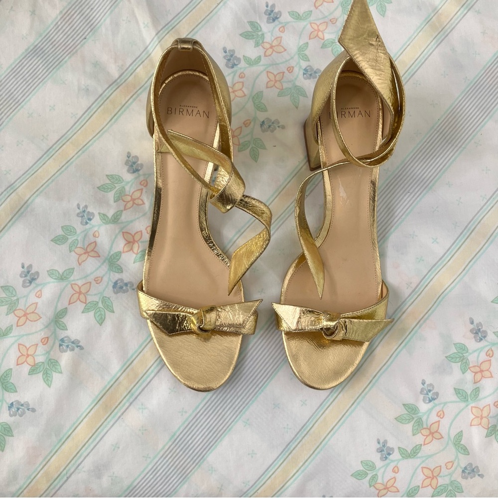 Alexandre Birman Clarita metallic gold block-heeled sandals, size 40.5 - Picture 3 of 3